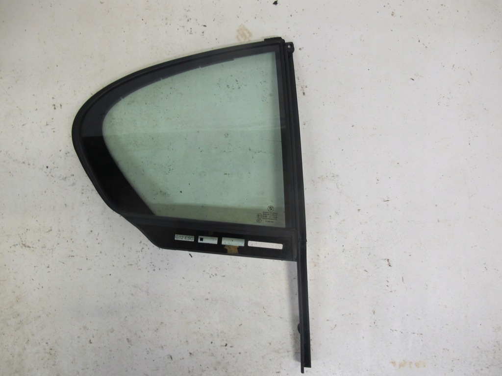 фото №1, Скло правий задня трикутник bmw g12 esg