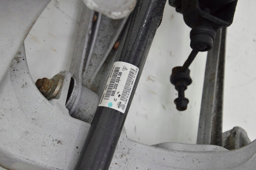 фото №5, Porsche 911 996 механическая коробка передач подвеска правый задняя