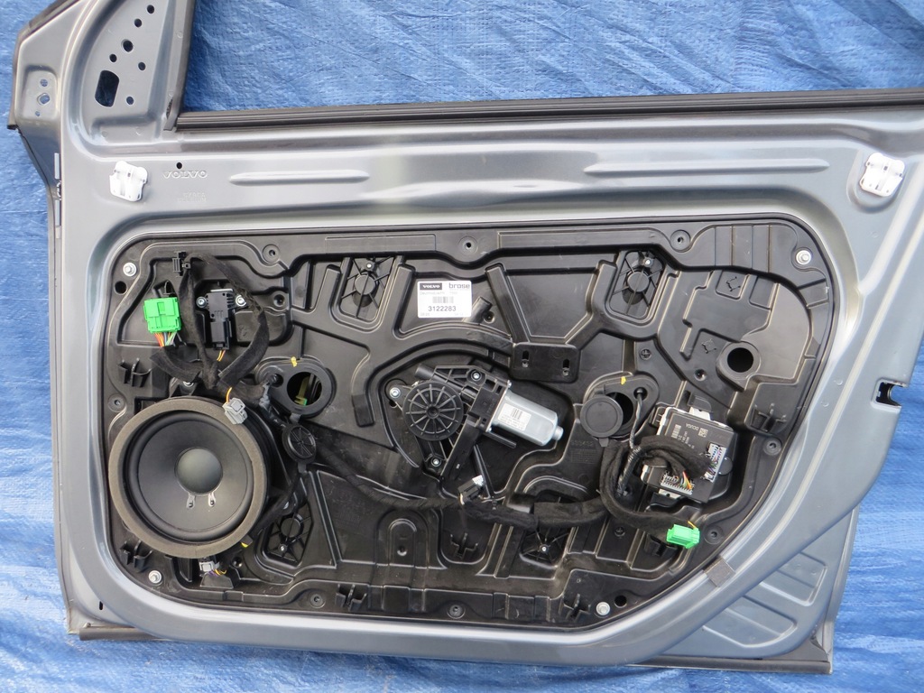 фото №10, Volvo v40 дверь передние правое перед