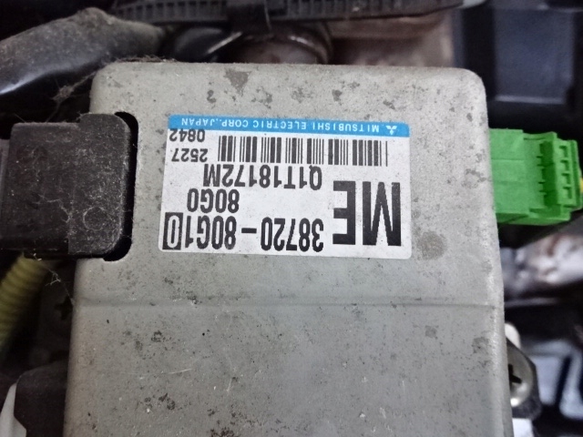 фото №11, Консоль приборная панель suzuki ignis 00-03