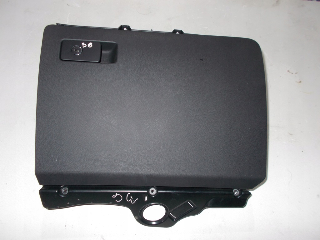 фото №1, Vw passat b6 бардачок панели пассажира
