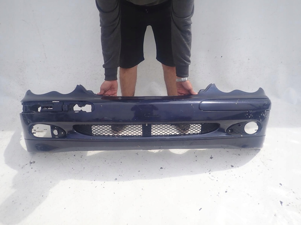 фото №1, Mercedes c-klasa w203 00-04 бампер перед передній