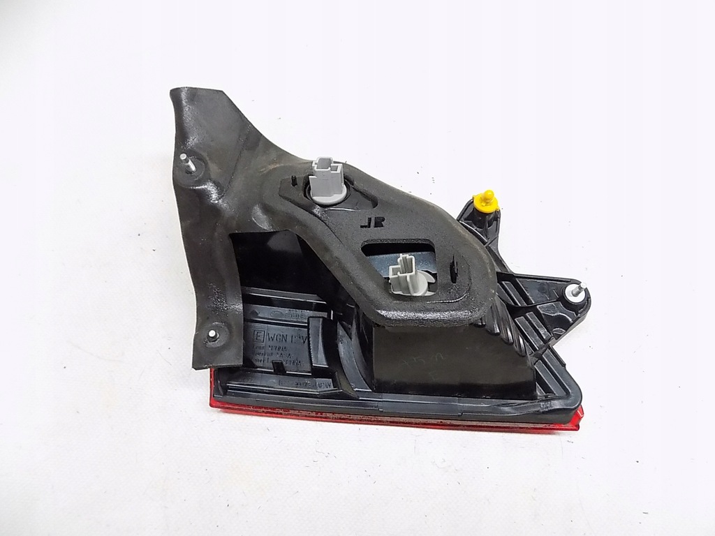 фото №4, Лампа права з кришки subaru legacy outback 09-14