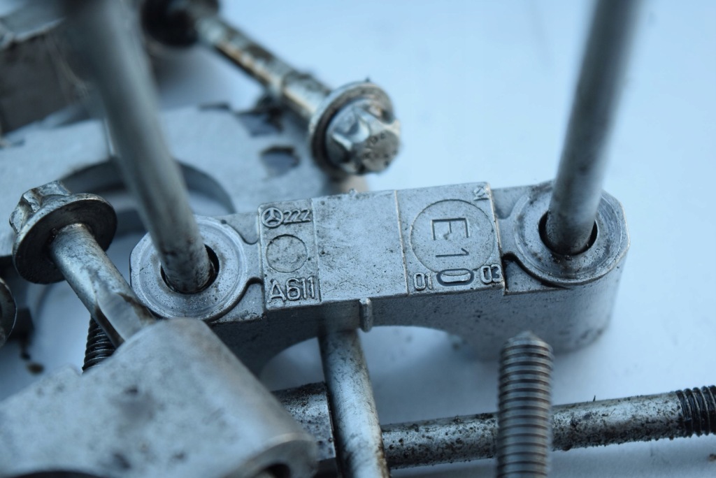 Mercedes w164 ml gl 4.0 420 cdi подножка опоры Цена