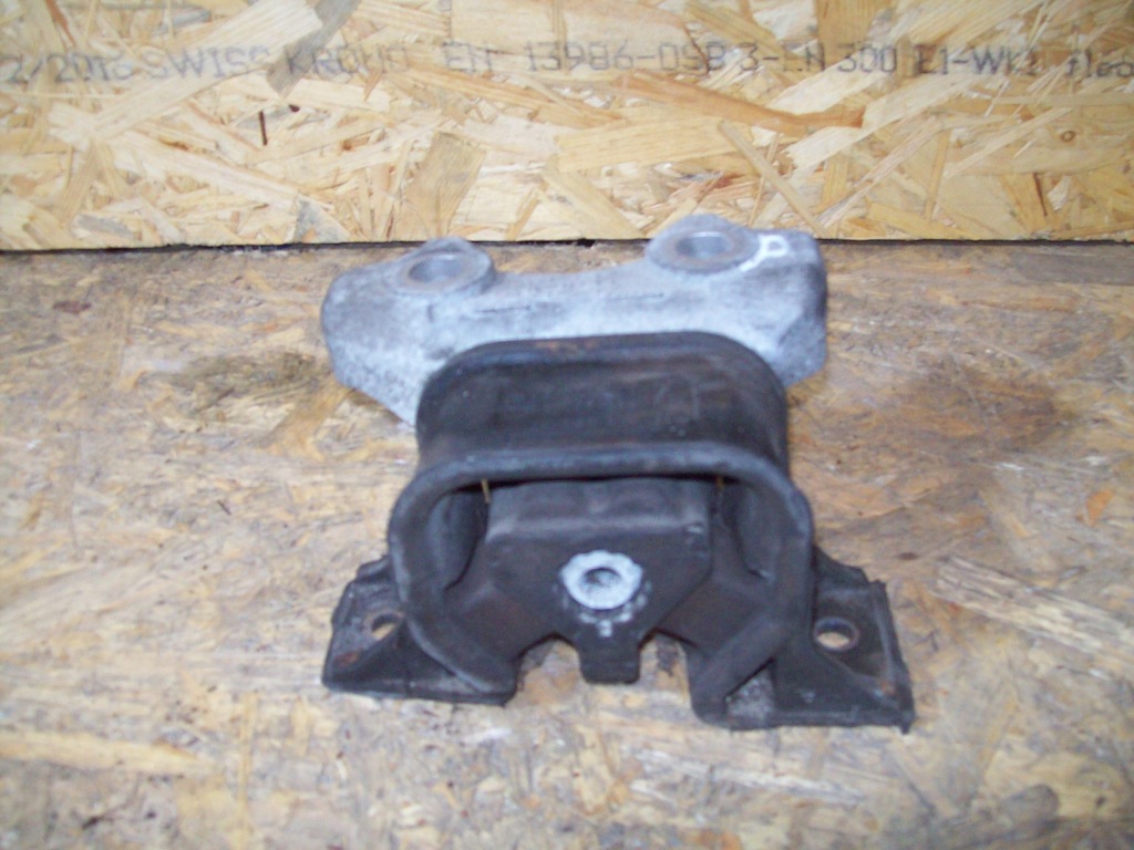 фото №1, Opel corsa c 05 1,3 cdti подушка двигуна