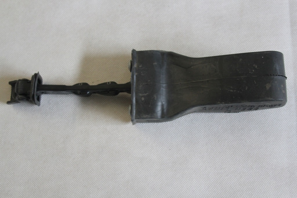фото №1, Ограничитель дверь vw scirocco 5n0837267g