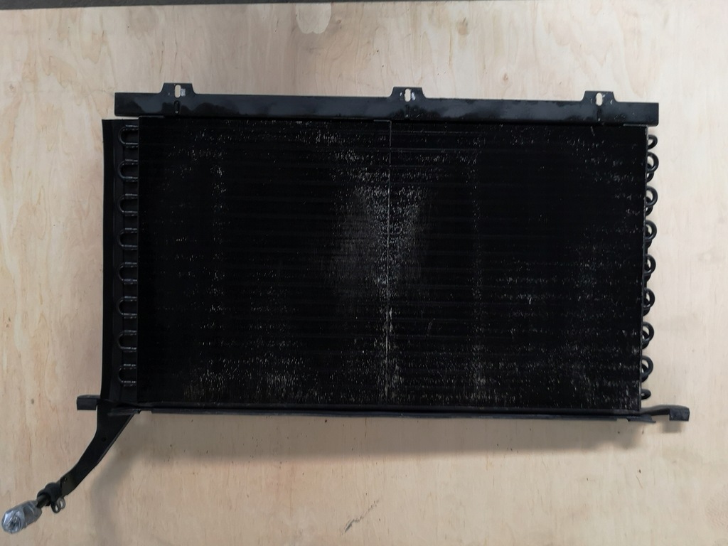 фото №2, Mercedes-benz оригінальний номер 2465000054 радіатор кондиціонера