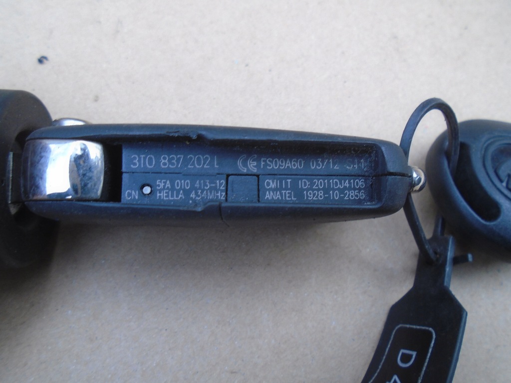 фото №3, Fabia ii roomster rapid замок зажигания ключи pilot