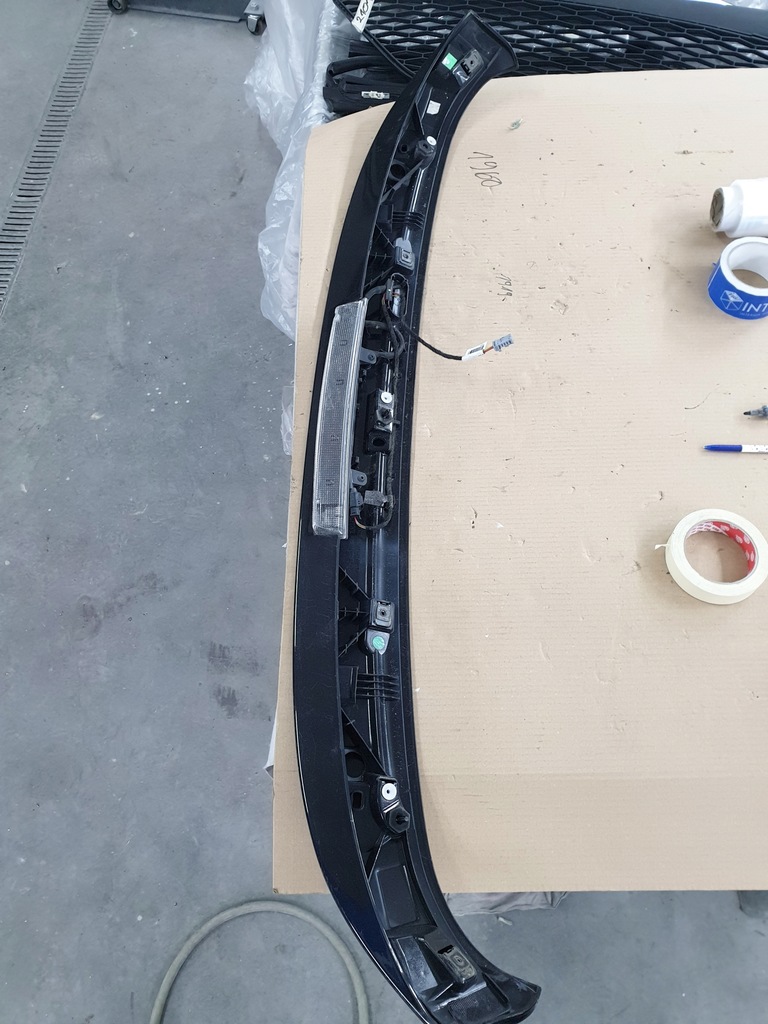 фото №1, Спойлер спойлер citroen c4 ii 96882677