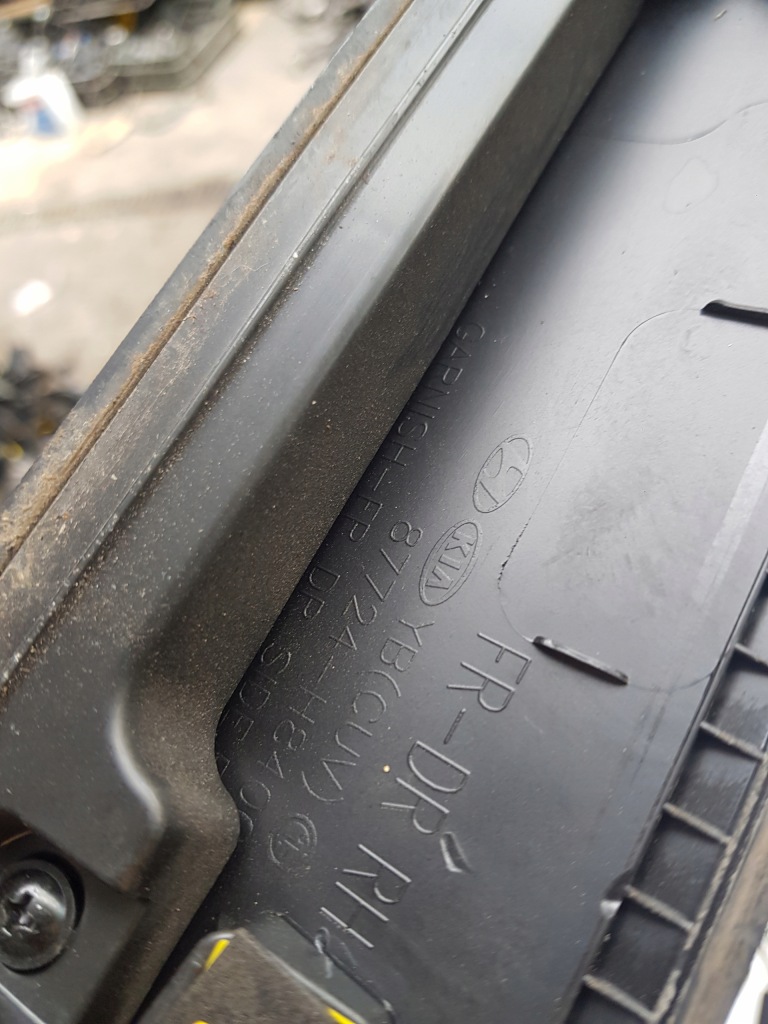 фото №5, Молдинг декоративная дверь правая перед kia stonic 2018-