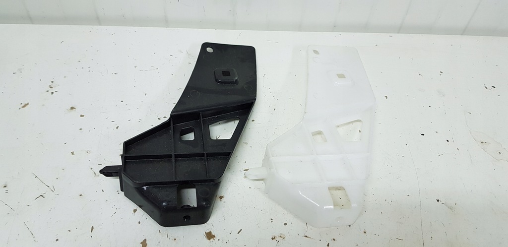 фото №1, Lexus gs 05-11 направляющая бампер задняя кронштейн левый