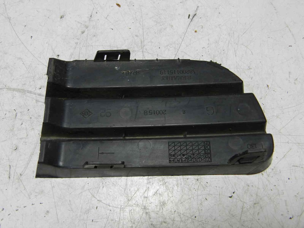 фото №3, Решітка ліва перед renault megane ii 8200115119