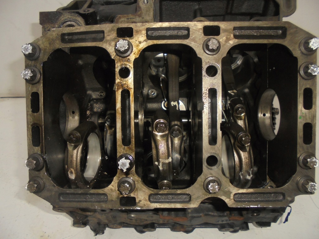 фото №10, Audi a4 a5 a6 c6 блок двигун поршні 3.0 tdi cap