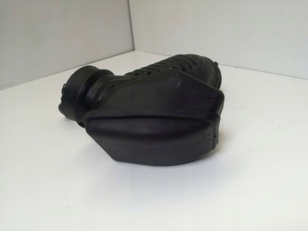 фото №4, Шланг труба воздуха kia magentis 2005-2010 2.0i