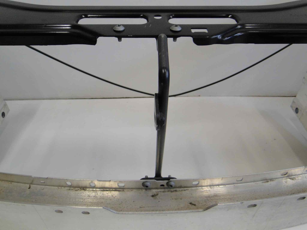 Mercedes e klasa w212 amg 212 рестайлинг  ремень передний америка с Разборки