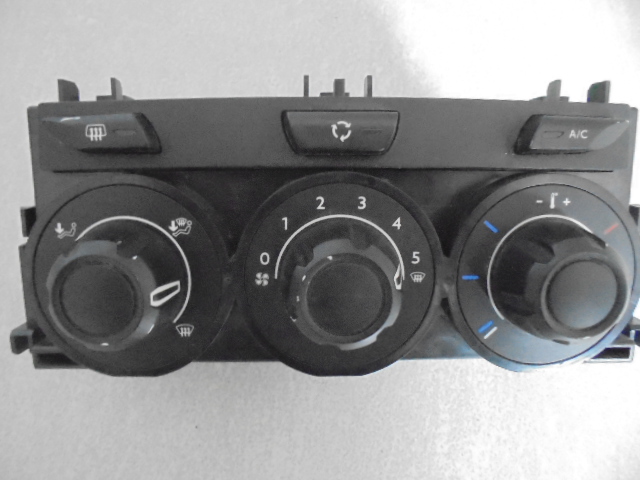 фото №1, Панель обдув do citroen c3 iii ds3