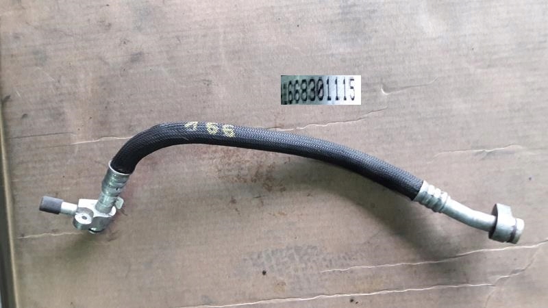 Купити Шланг кондиціонера mercedes ml gl 166 1668301115