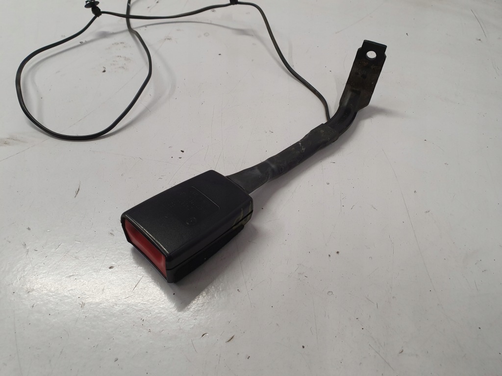 фото №1, Vw passat b7 кліпса поперечина правий перед 3aa857756c