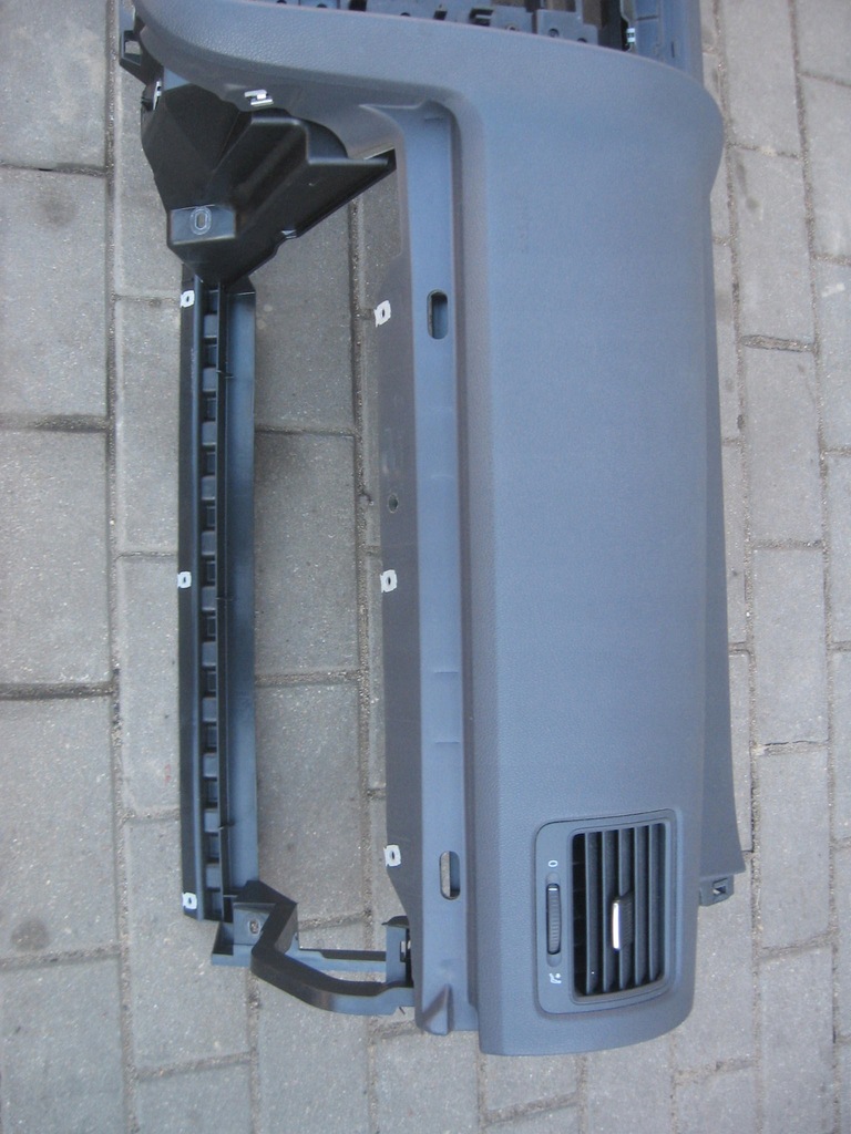 фото №7, Панель приладів приладова консоль панель приладів golf v 5 europa