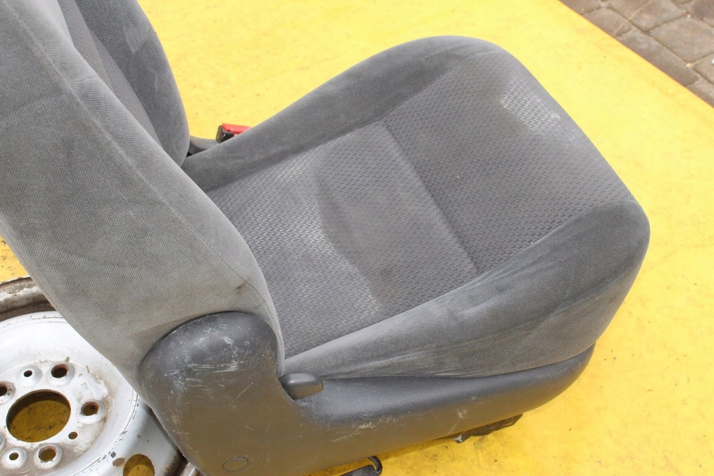 фото №4, Сиденье 2 ряд правый задняя galaxy mk1 fl