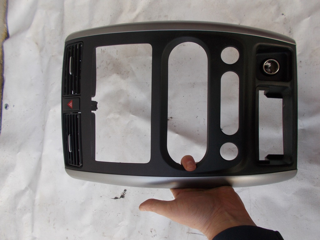 фото №2, Suzuki jimny lift рамка радио решётка обдув