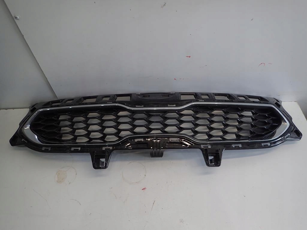 фото №1, Решётка радиатора kia ceed 18- gt-line