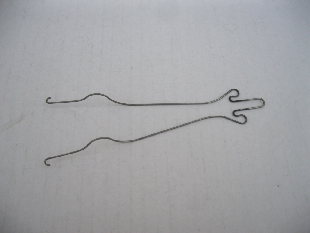 фото №1, Кліпса заглушки розпилювача лампи skoda superb