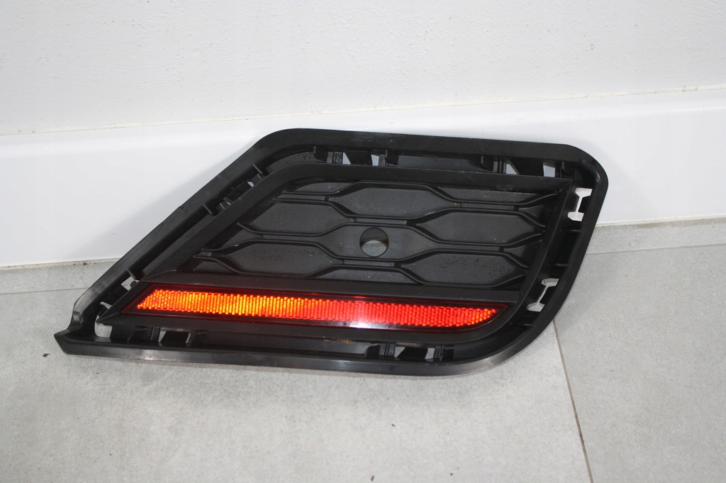 фото №1, Vw t-roc решётка бампера левый задняя 2ga807245