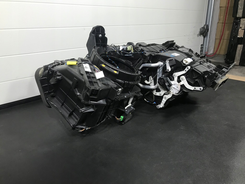 фото №10, Обігрівач jaguar xf 4.2 8x23-19b555