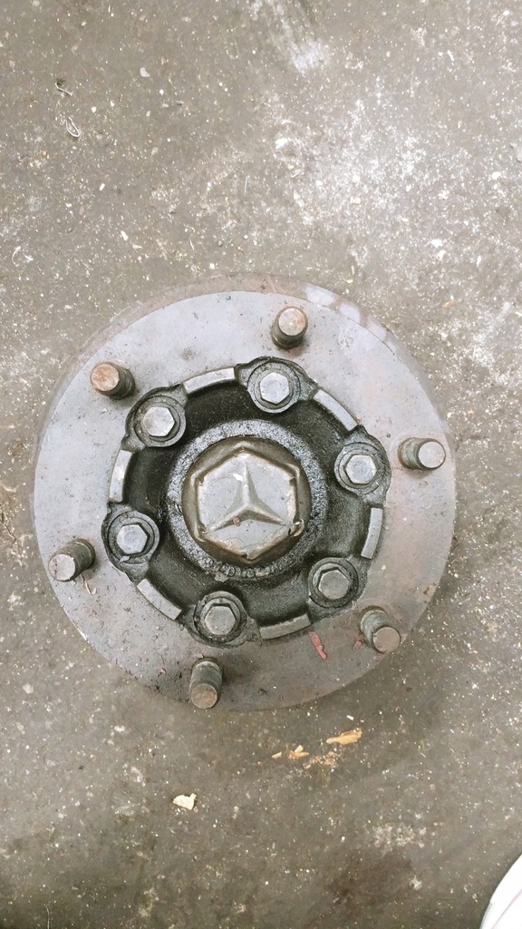 фото №1, Mercedes vario ступиця перед + диск