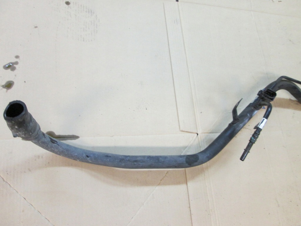 фото №5, Dodge charger 14r 3.6 заливная горловина топлива труба заливной