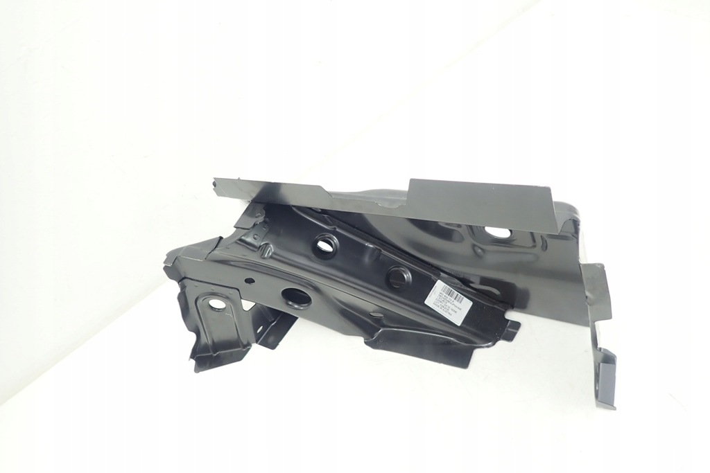 фото №6, Audi q5 16-17 кронштейн крыла с правой стороны