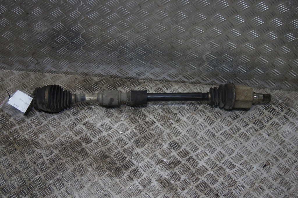 фото №1, Kia ceed i 2.0 crdi привідний вал права механічна коробка передач 06-