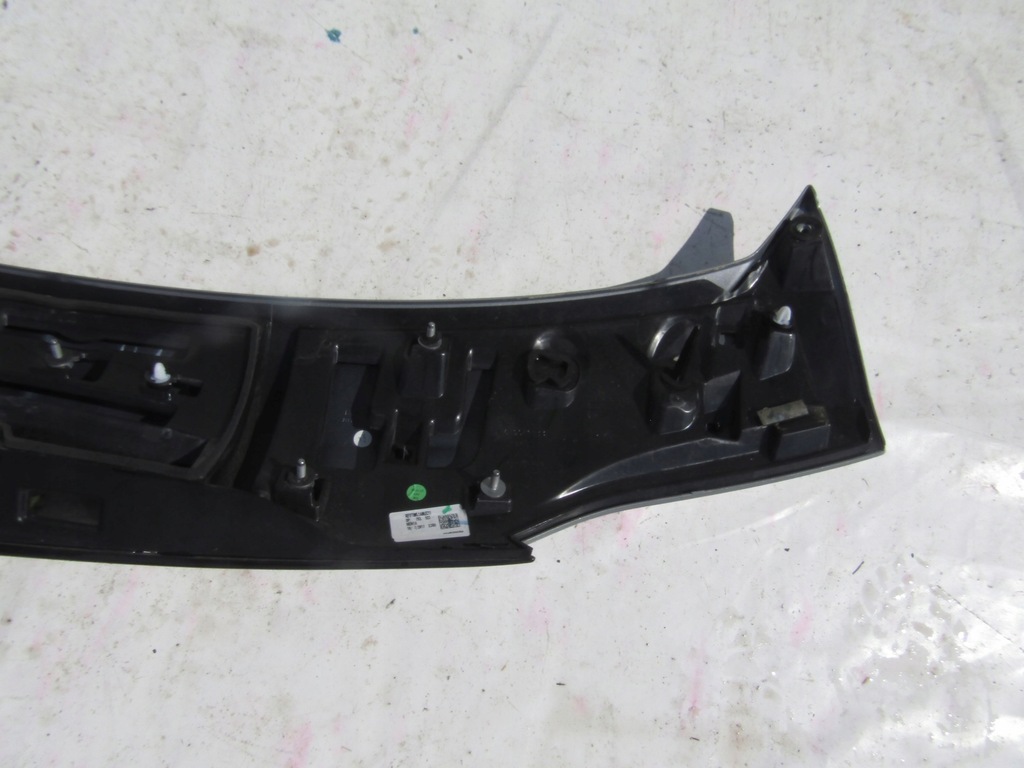 фото №5, Накладка крышки задний maserati levante 16-19 cała