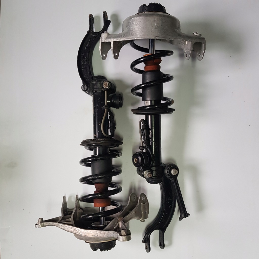 Купити Audi q5 8r амортизатор p/l 8r0413029j 8r0413030j