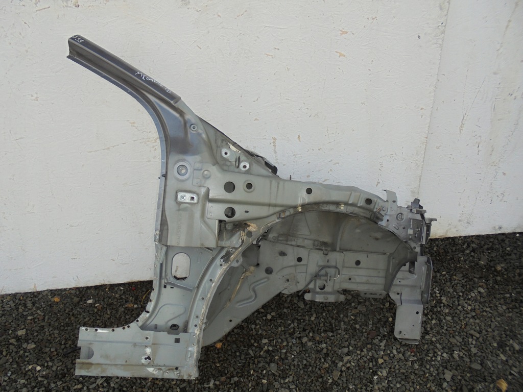 фото №1, Renault megane iii четверть порог перед правая