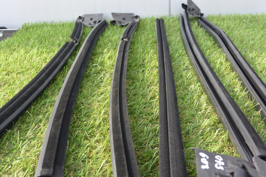 фото №11, Vw passat cc молдинг уплотнитель стекло 3c8839471c