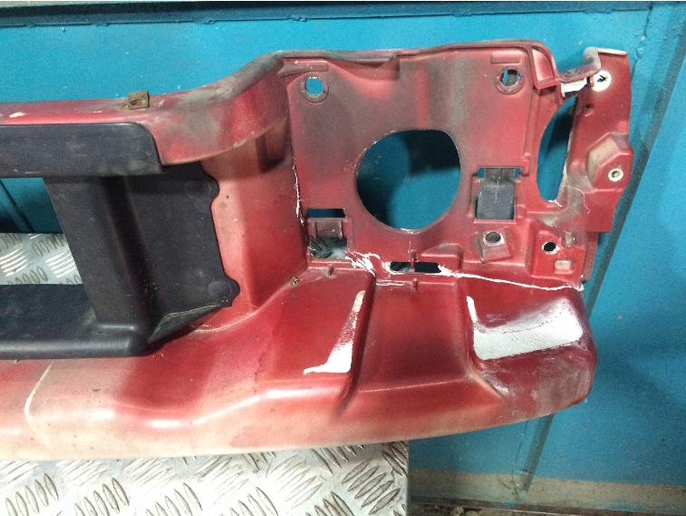 фото №4, Explorer 3 sport 02- усилитель pas передний панель