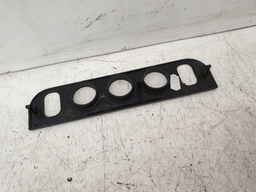 фото №2, Рамка переключателей citroen berlingo 01r eu