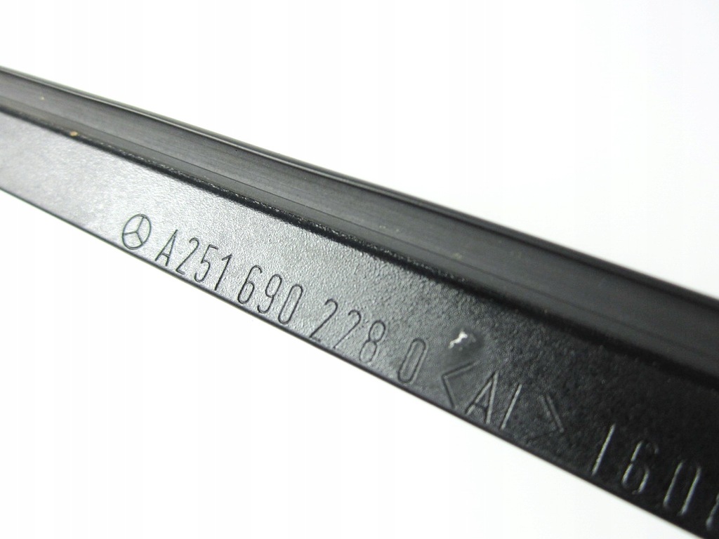 фото №2, Молдинг крыша правая mercedes r-klasa w251