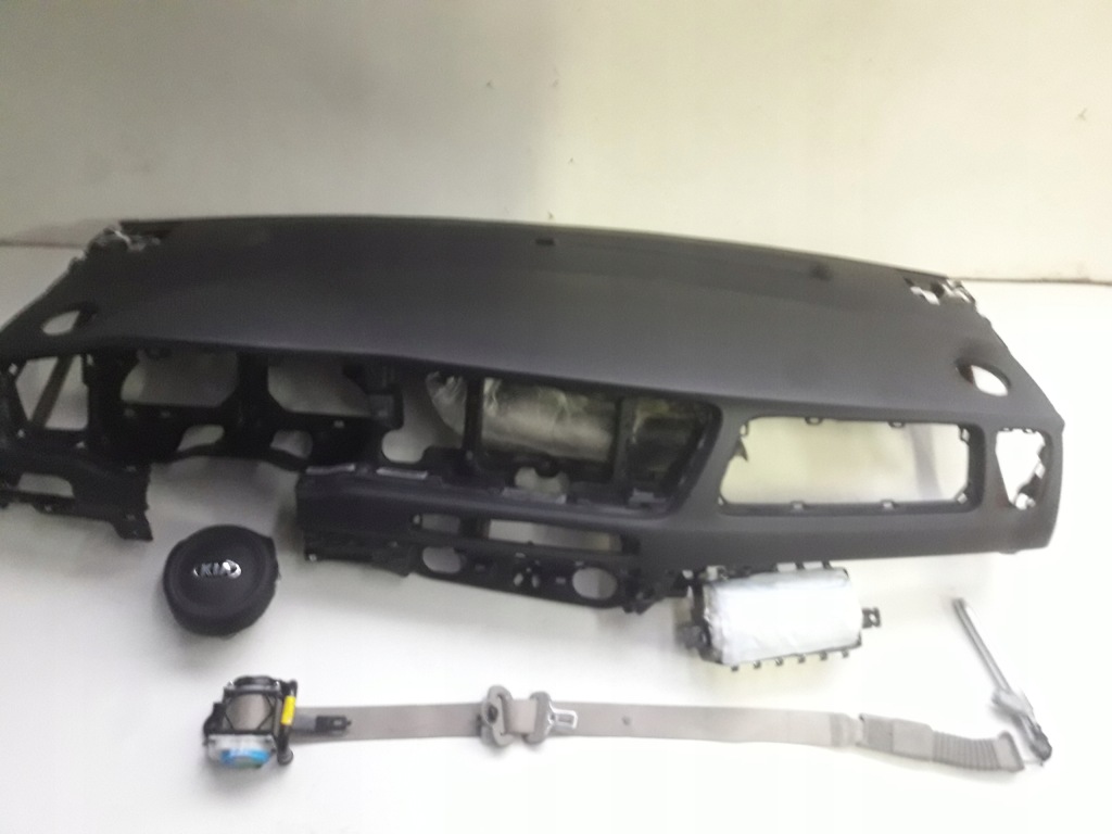 фото №1, Kia sedona 2016 usa приборная панель консоль подушка безопасности ремни