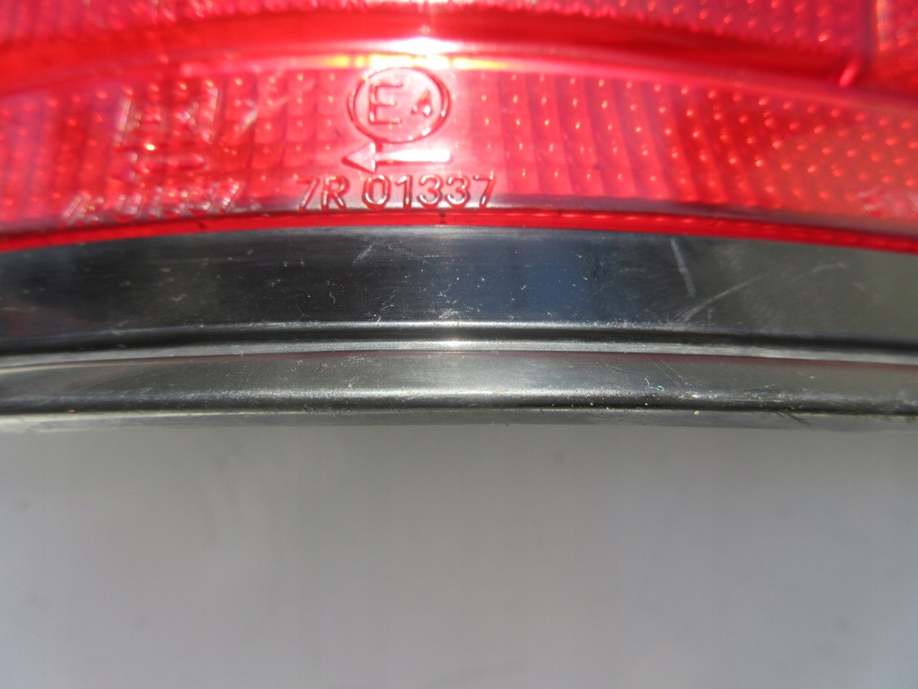 фото №8, Лампа задня le. mitsubishi galant stanley 043-8529