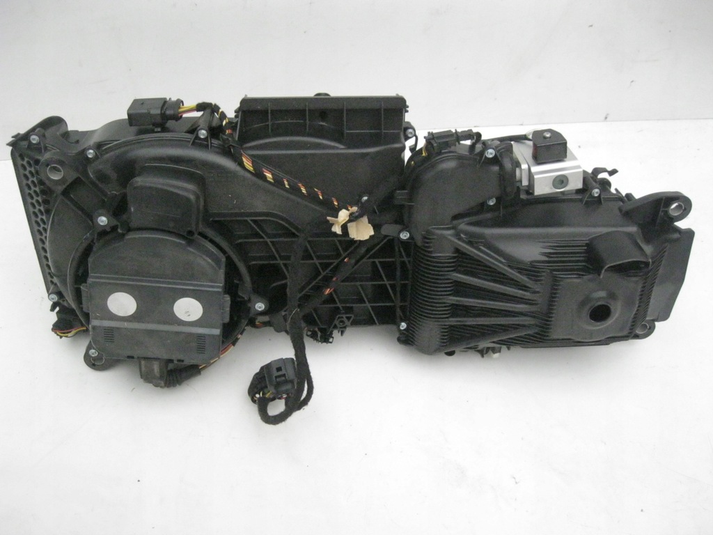 фото №1, Audi q5 8r обігрівач задня задня 8r0820003b