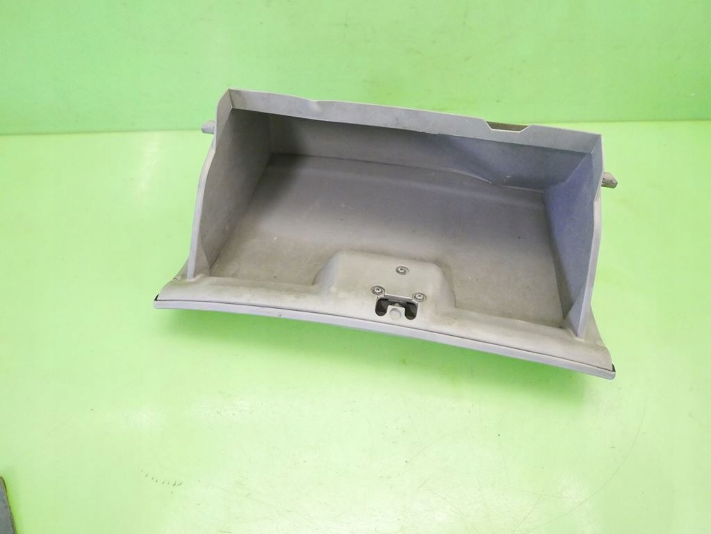 фото №6, Бардачок з панелі правий пасажира mazda premacy i cp