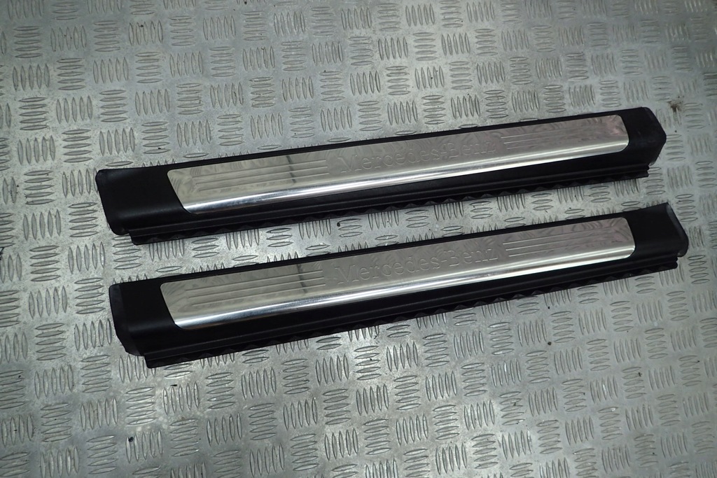 фото №1, Mercedes sl r231 накладки декоративные пороговые накладки