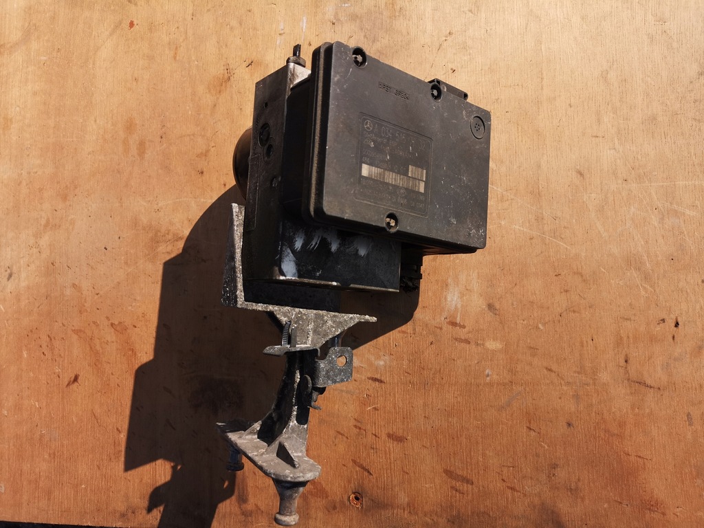 фото №1, Насос abs mercedes w203 lift 0345457732