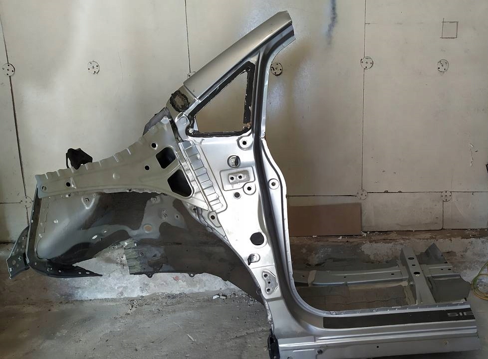 фото №1, Toyota sienna 2011-2019 блок двигуна підкрилок поріг лівий