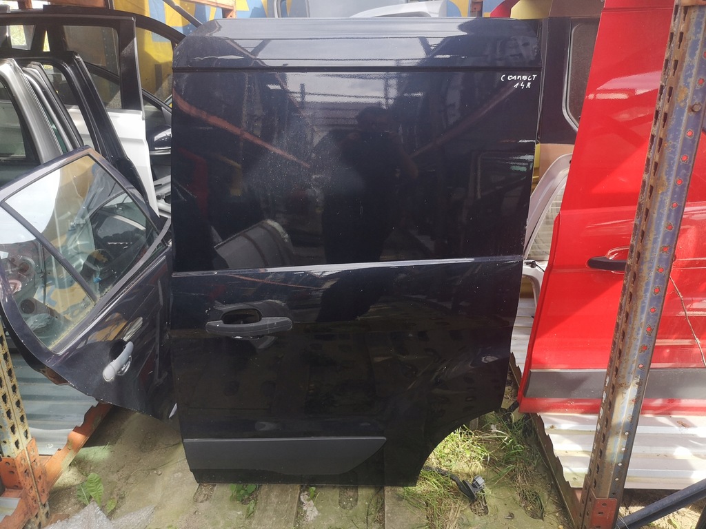 фото №3, Ford tourneo connect 14 r дверь левая задняя короткий
