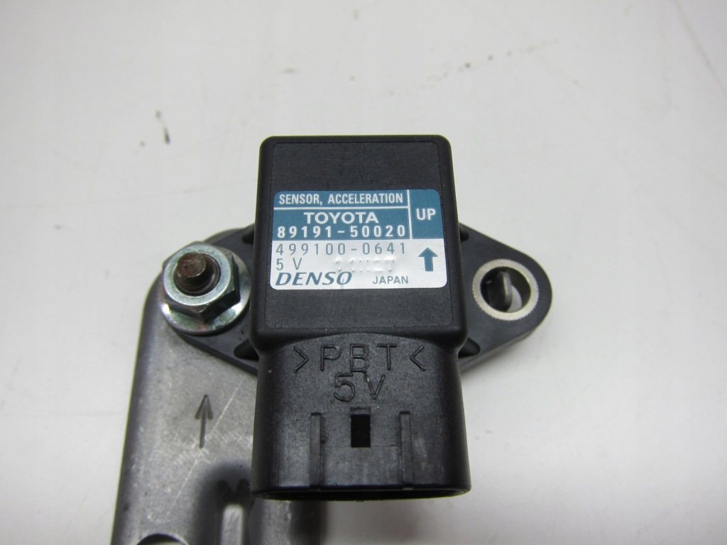 фото №2, Датчик модуль прискорення lexus gs450h iii