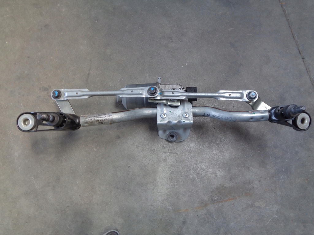 фото №1, Ford ecosport механизм моторчик дворник !!